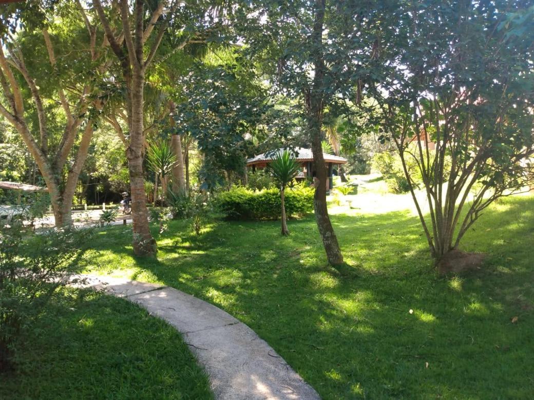 Pousada Villa Pinhal Santo Antônio do Pinhal Екстериор снимка