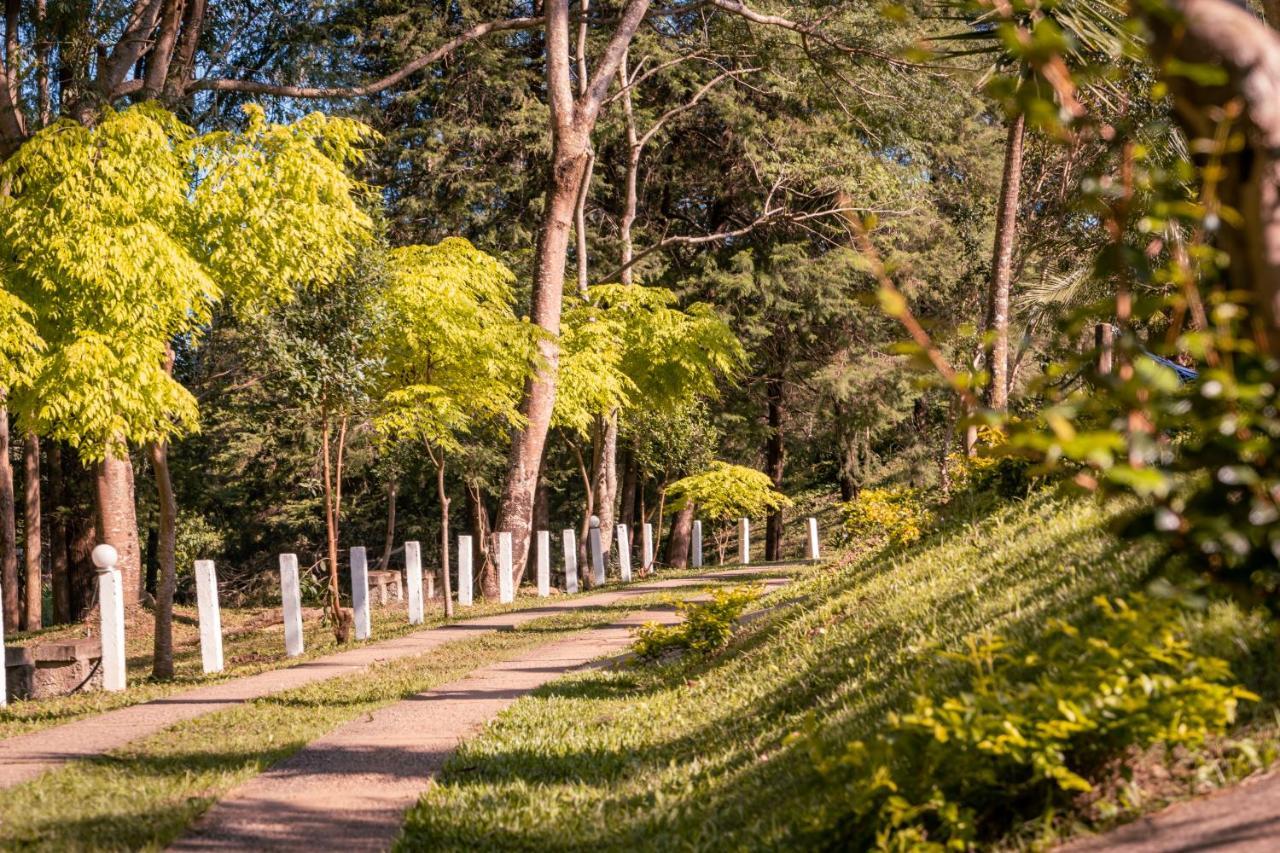Pousada Villa Pinhal Santo Antônio do Pinhal Екстериор снимка