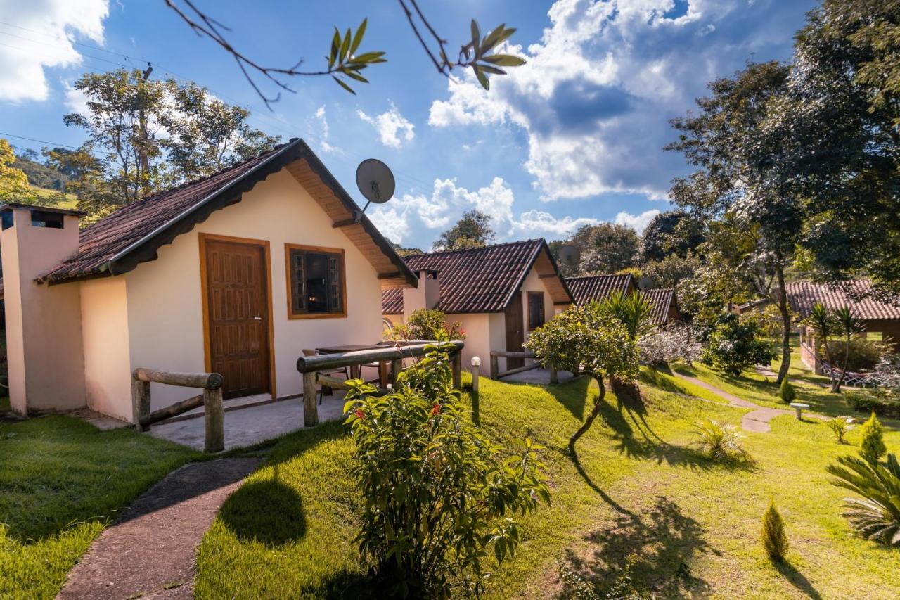 Pousada Villa Pinhal Santo Antônio do Pinhal Екстериор снимка